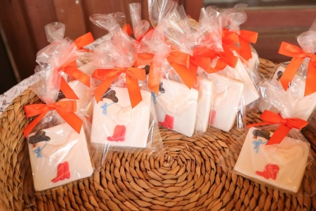 Suzonne's Celebration Of Life, Silent Auction 2025_4